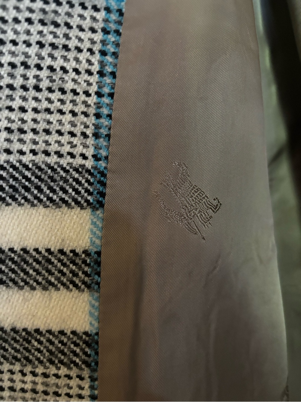Burberry Black White Gray Plaid Trench Coat with Light Blue Accents - Picture 7 of 12